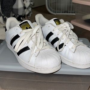 Superstar adidas sneakers